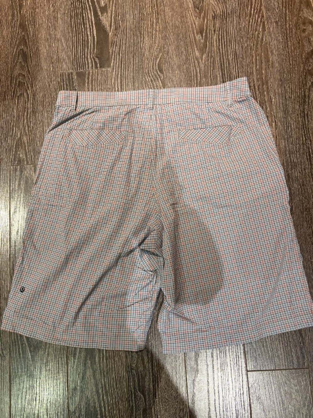 Lululemon Kahuna Plaid Golf Chino Shorts Men’s - Picture 2 of 10